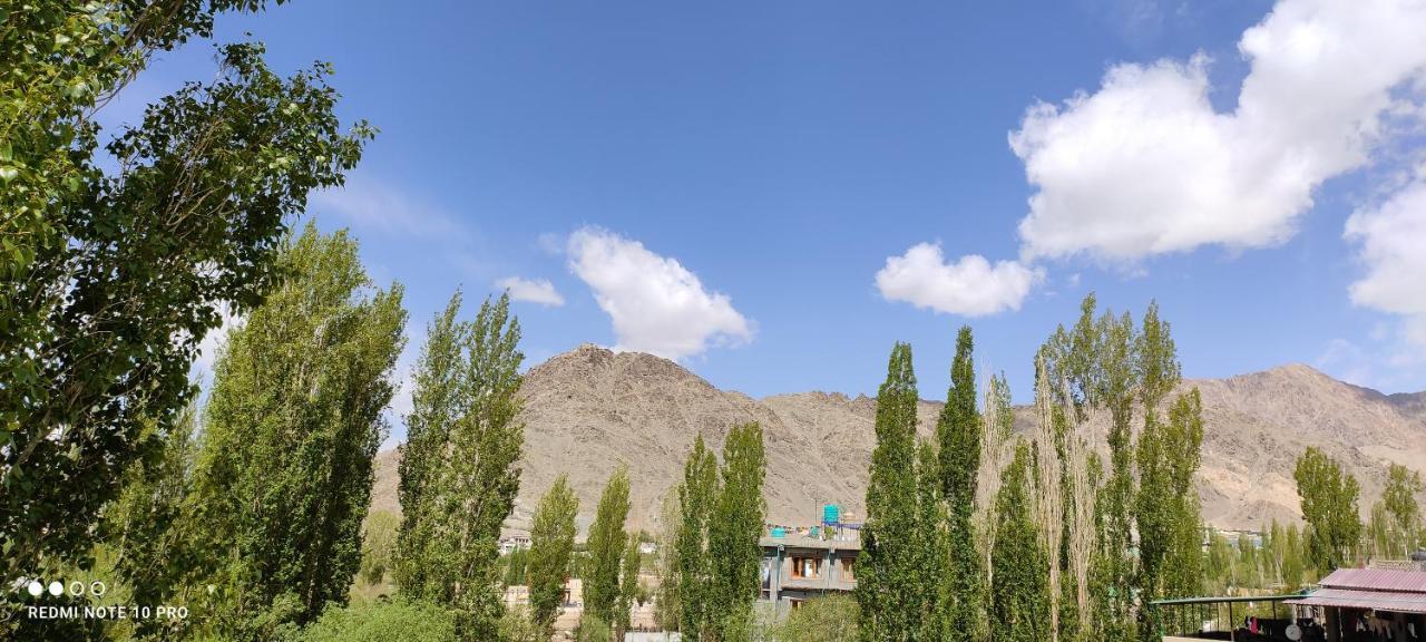 Noor Guest House Leh Exterior photo